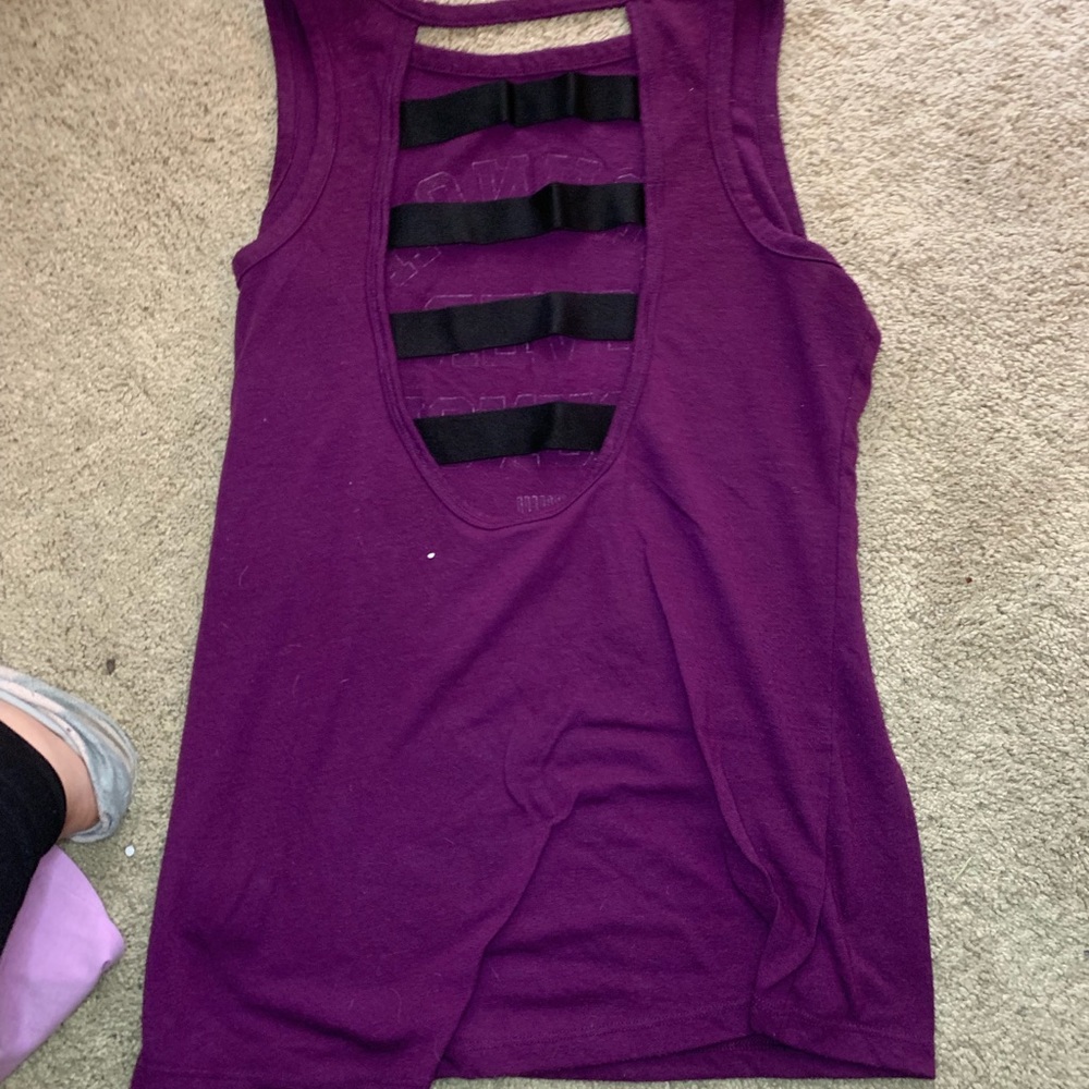 Tank tops! - Picture 2 of 3